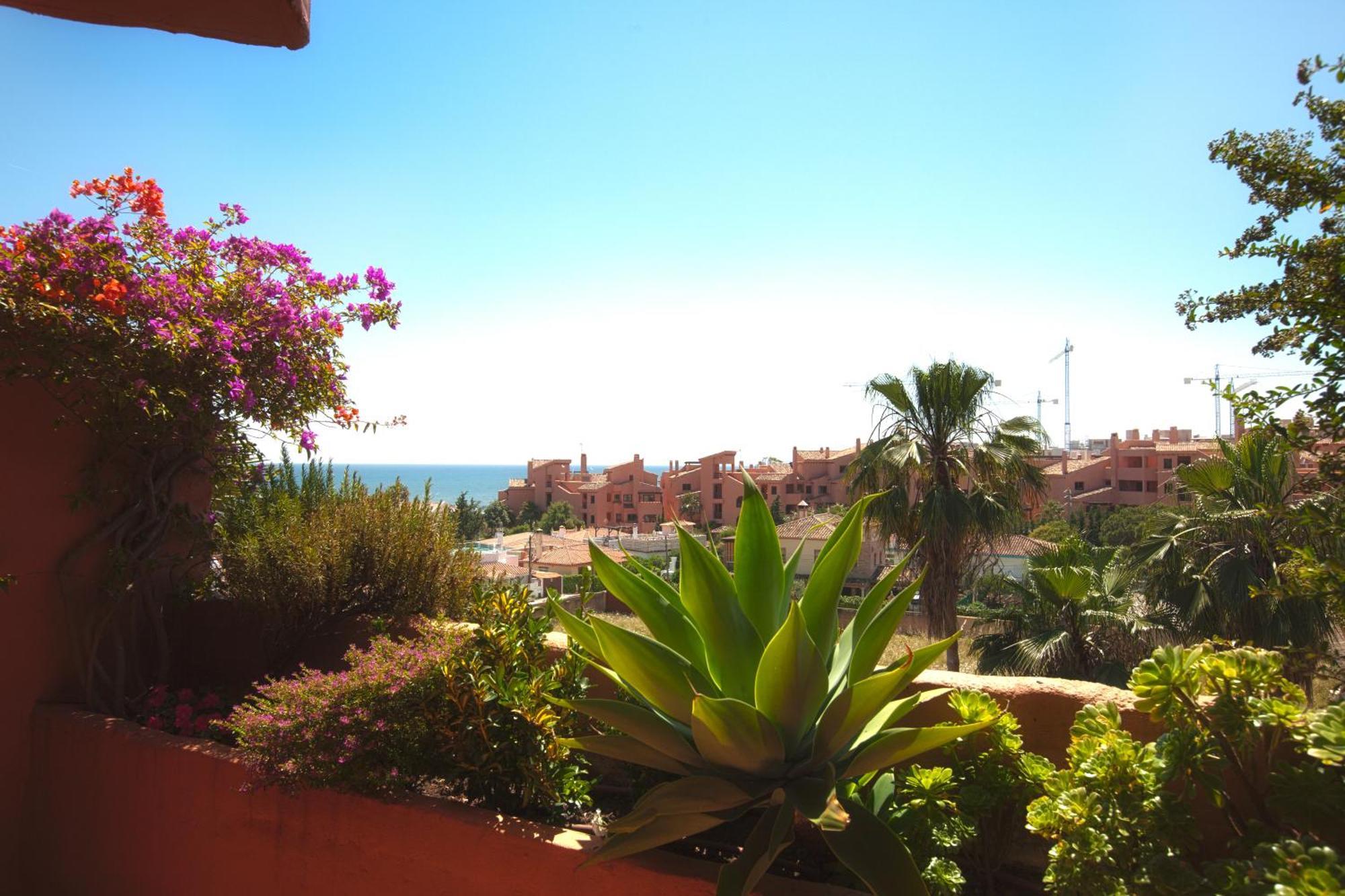 Bahia Beach Apartments Estepona Pokoj fotografie